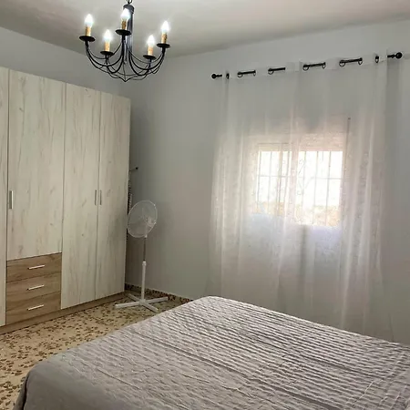 Casa Vacacional En Zona Centrica En Conil Familias Y Parejas * Conil De La Frontera